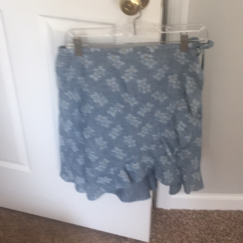 J crew flower skirt size M